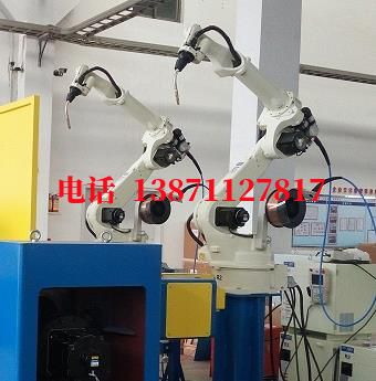 PVC快开弧焊机器人工作站